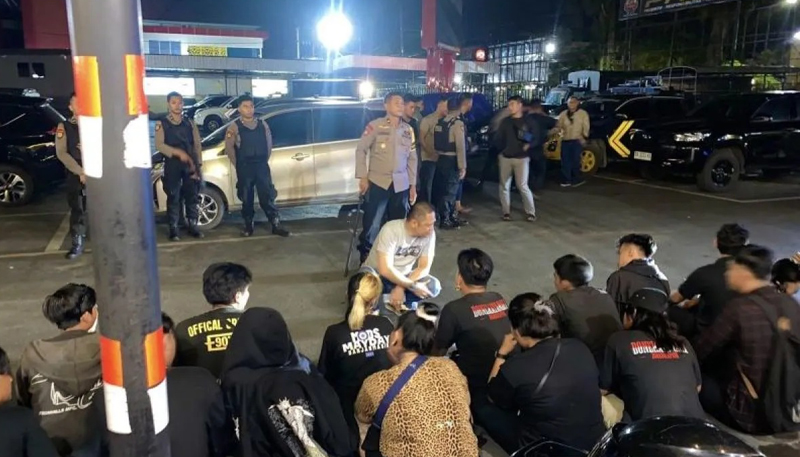 D:\2024\April 2024\1 April 2024\2\2\New Folder\Belasan Pemuda Pesta Miras Diamankan.jpg