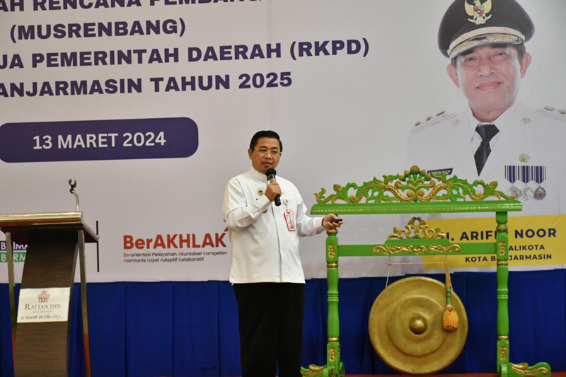 D:\2024\Maret 2024\14 Maret 2024\5\hal 5\Walikota Ibnu Sina membuka Musrenbang Kota Banjarmasin tahun 2025.jpg