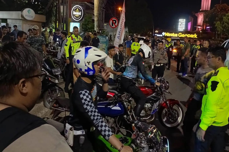 D:\2024\Maret 2024\15 Maret 2024\2\2\New Folder\Puluhan Motor Bali Diamankan Petugas.jpg