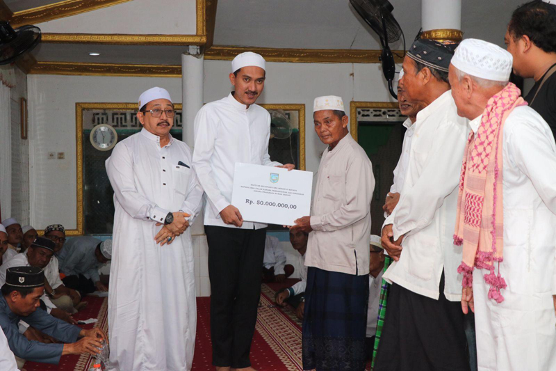 D:\2024\Maret 2024\19 Maret 2024\5\hal 5\Bupati Banjar H Saidi Mansyur didampingi Wakil Bupati Banjar Habib Idrus Al Habsyie.jpg