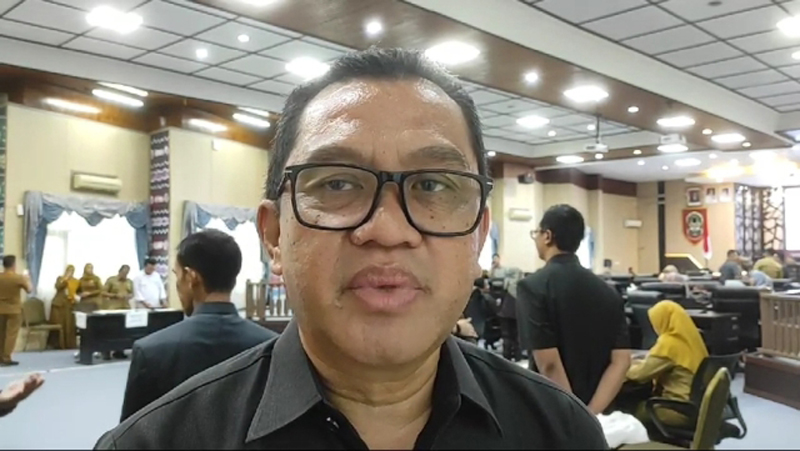 D:\2024\Maret 2024\26 Maret 2024\5\hal 5\Kepala Diskopumker Banjarmasin.jpg