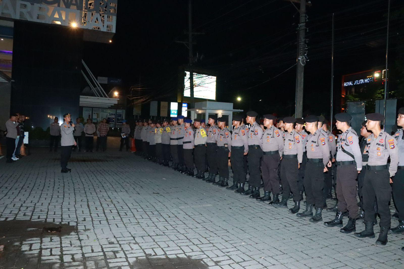D:\2024\Maret 2024\5 Maret 2024\2\22\New Folder\Ratusan Petugas Amankan Sidang Pleno Terbuka.jpg
