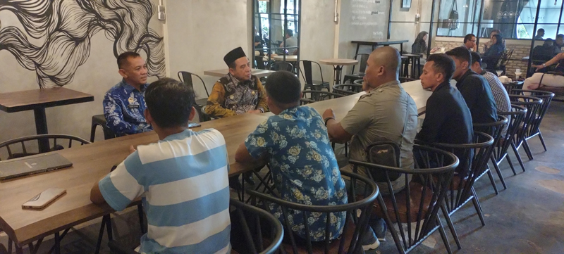 D:\2024\April 2024\23 April 2024\5\hal 5\PPPTI Kota Banjarmasin audensi dengan Wawali Arifin Noor terkait UMK pekerja.jpg