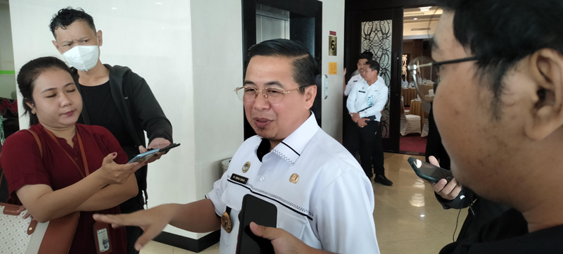 D:\2024\April 2024\26 April 2024\5\hal 5\KETUA DPD Partai Demokrat Kalsel Ibnu Sina.jpg