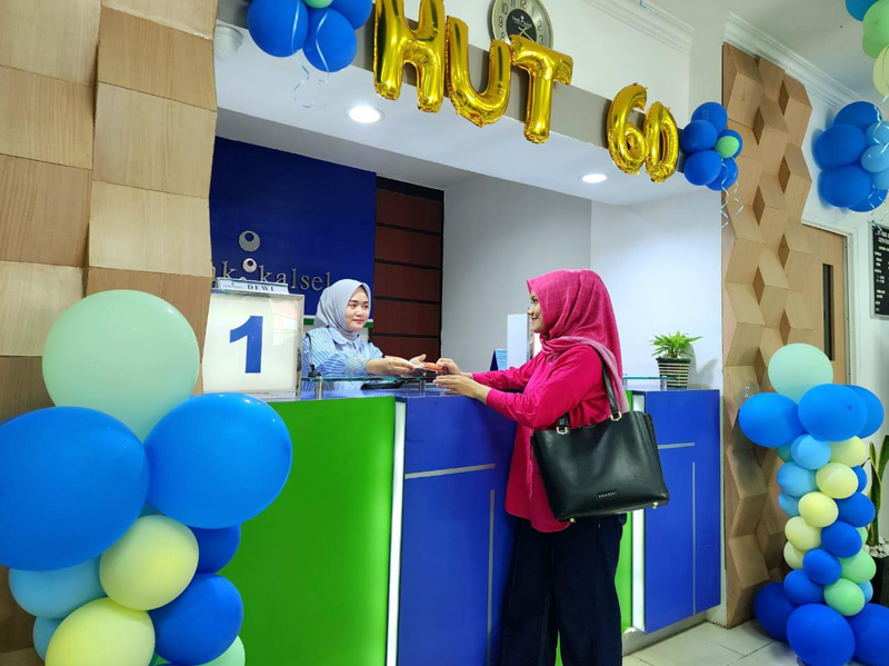 D:\2024\April 2024\4 April 2024\2\2\New Folder\Bank Kalsel Siapkan Rp 1,37 T.jpg