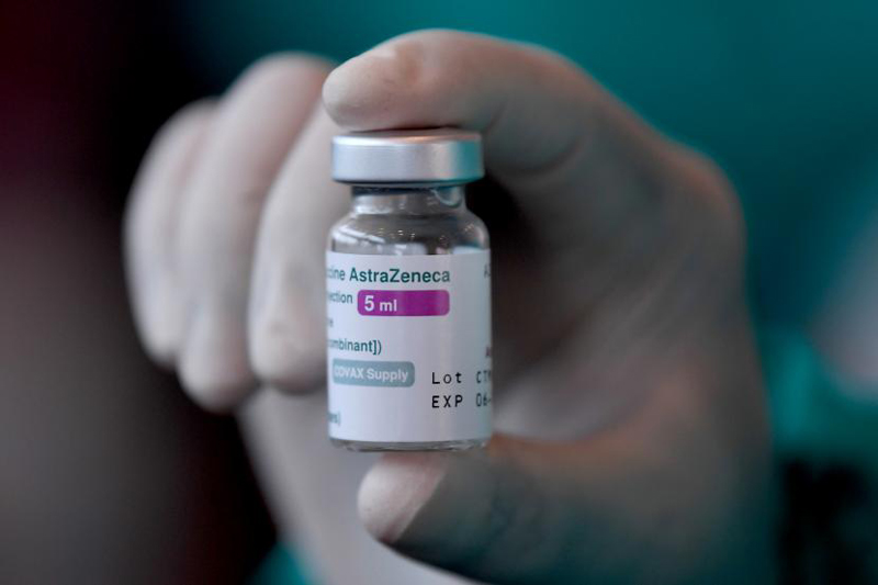 D:\2024\Mai 2024\17 Mei 2024\11\Halaman 1-11 Kamis\AstraZeneca.jpg