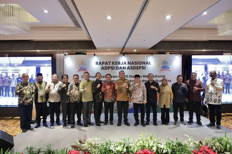 D:\2024\Mai 2024\31 Mei 2024\2\2\New Folder\Supian HK Komitmen Hadirkan Pilkada Berkualitas.jpg