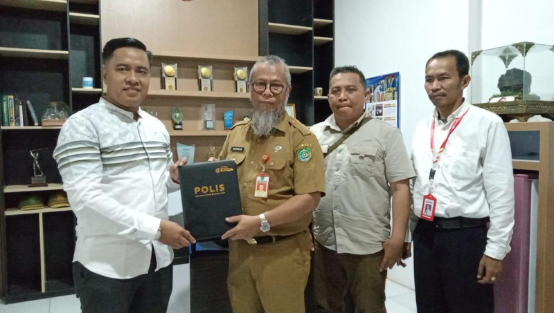 D:\2024\Mai 2024\7 Mei 2024\2\2\New Folder\DLH Tapin dan BUMIDA Jalin Kerja Sama.jpg