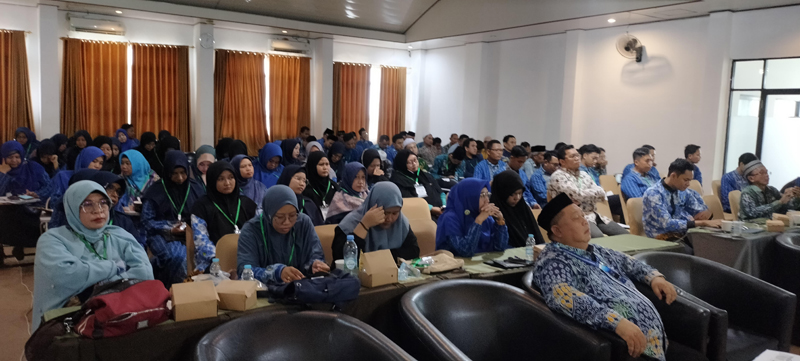 D:\2024\Juni 2024\10 Juni 2024\5\hal 5\Ratusan Guru AIK Muhammadiyah hadir dalam bimtek.jpg