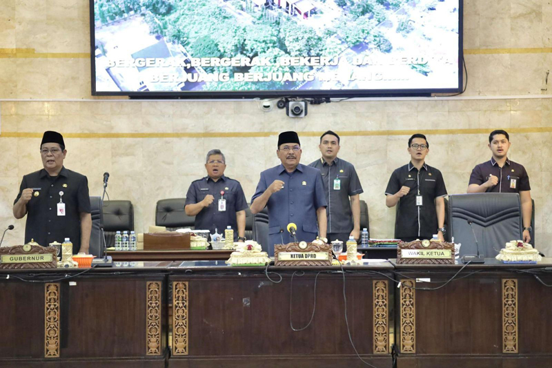 D:\2024\Juni 2024\20 Juni 2024\2\2\New Folder\Gubernur Paparkan Penjelasan Empat Raperda Usulan Eksekutif.jpg
