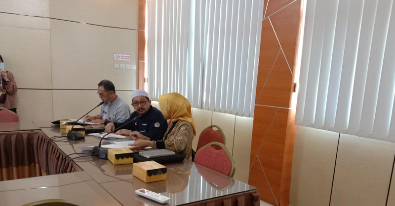 D:\2024\Juni 2024\24 Juni 2024\5\HAL 5\hal 5\Wakil Bupati Banjar Habib Idrus Al Habsyie didampingi Kepala Bappedalitbang.jpg