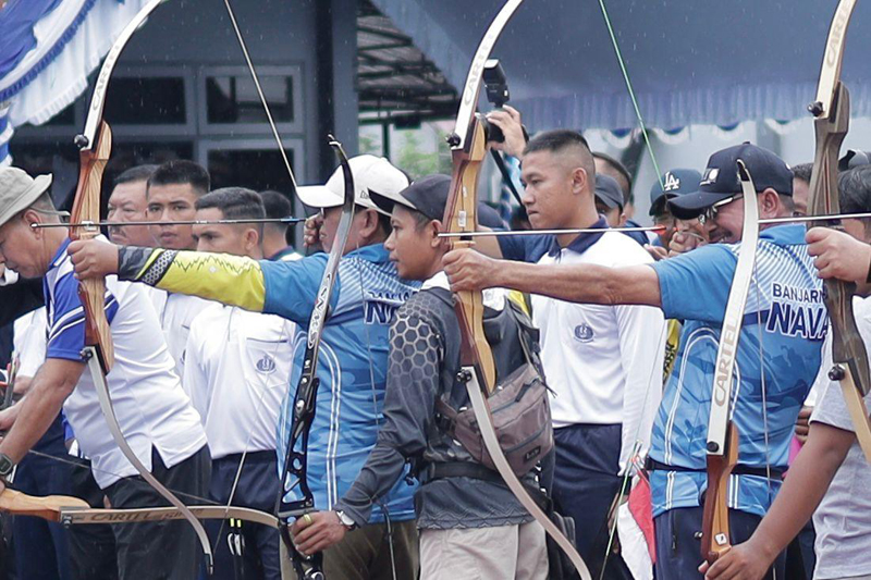 D:\2024\Juni 2024\5 Juni 2024\2\2\New Folder\Ketua DPRD Olahraga Bersama Forkopimda.jpg