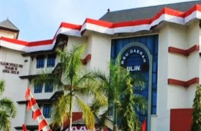 D:\2024\Juli 2024\20 Juli 2024\5\Gedung rumah sakit umum ulin.jpg