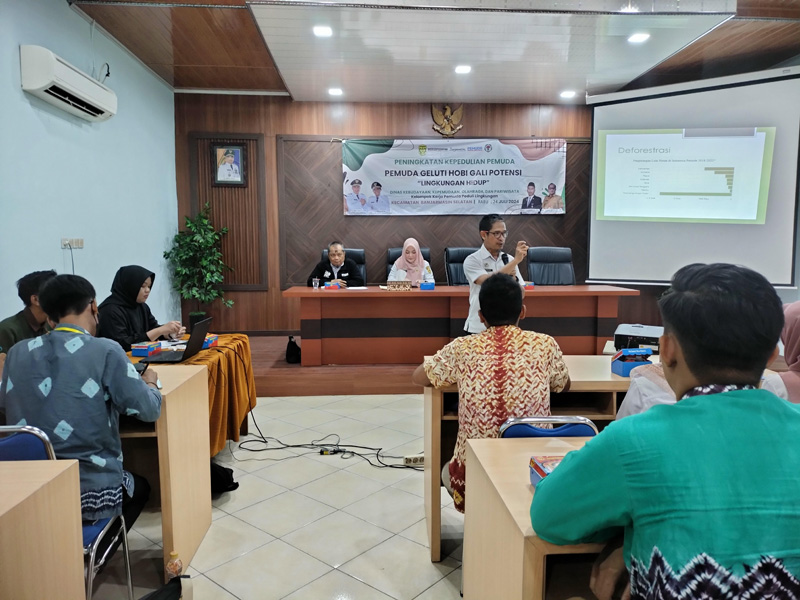 D:\2024\Juli 2024\24 Juli 2024\5\Hal 5\hal 5\SUASANA seminar lingkungan yang digelar Disporapar.jpg