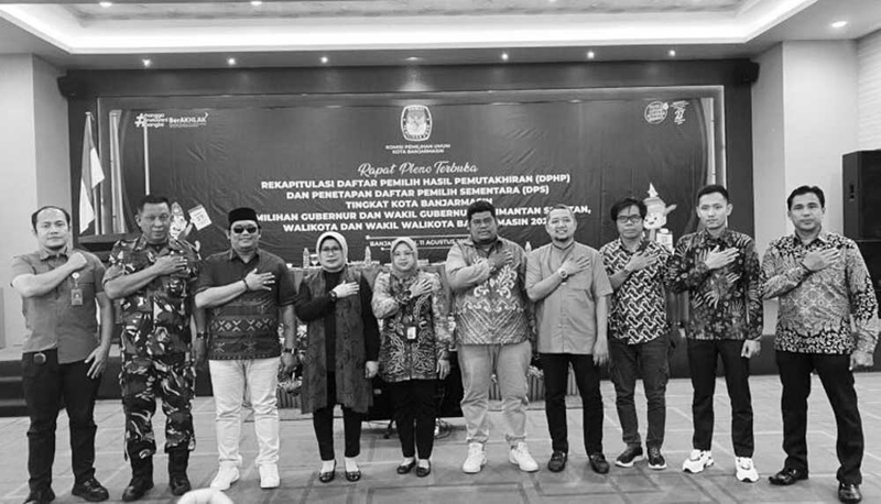 D:\2024\Agustus 2024\13 Agustus 2024\5\hal 5\hal 5\hal 5\hal 5\Jajaran Komisioner KPU Banjarmasin usai rekapitulasi DPHP dan DPS di Pilkada 2024.jpg