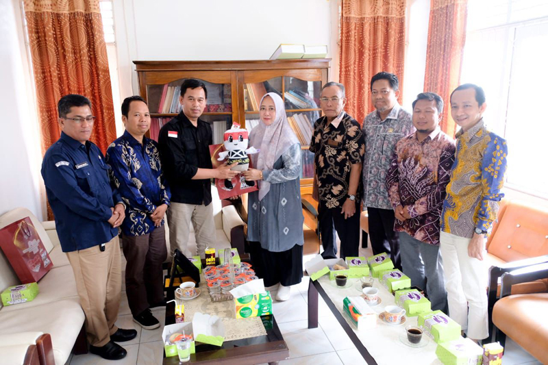 D:\2024\Agustus 2024\8 Agustus 2024\2\2a\Dewan Kalsel Kunjungi KPU Tabalong.jpg