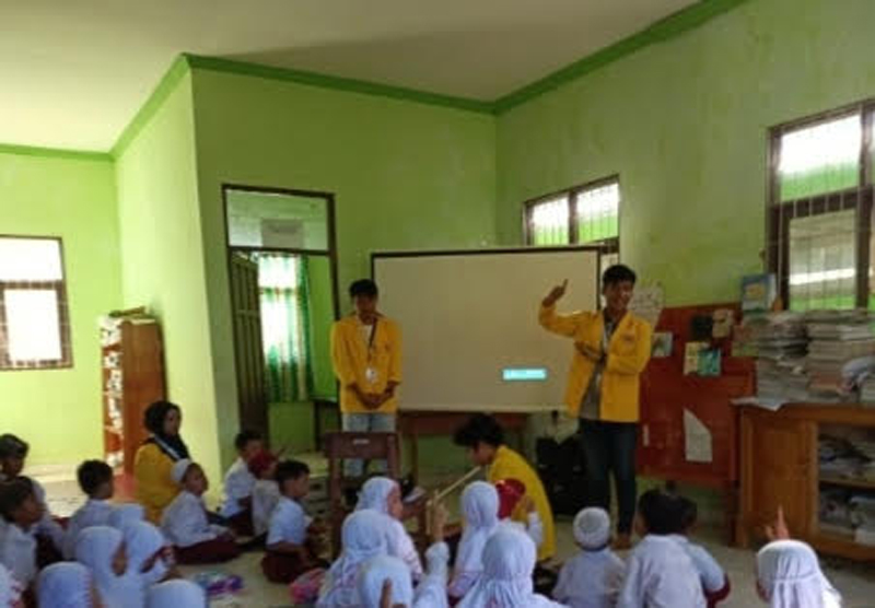 D:\2024\Agustus 2024\8 Agustus 2024\5\hal 5\Mahasiswa Fakultas Perikanan dan Ilmu Kelautan.jpg