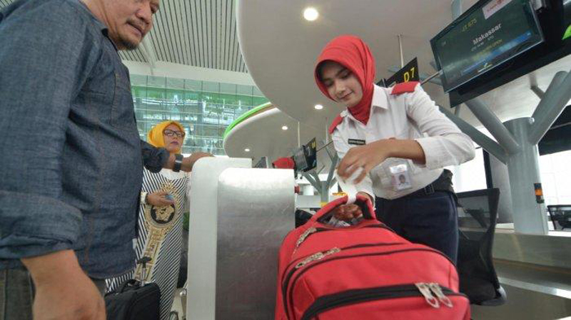 D:\2024\November 2024\15 November 2024\7\Halman ekonomi (18 November)\hal 7 - 2 klm (KIRI).jpg