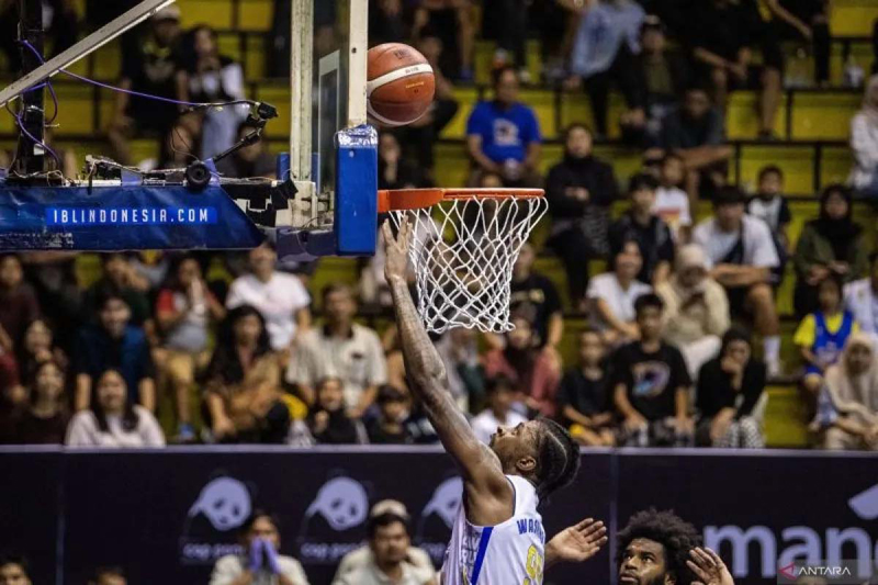 D:\2025\Januari 2025\14 Januari 2025\9\Olahraga selasa\lampu.jpg