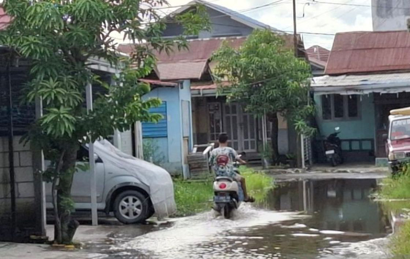 D:\2025\Januari 2025\16 Januari 2025\5\hal 5\Salah satu wilayah yang masih mengalami genangan.jpg