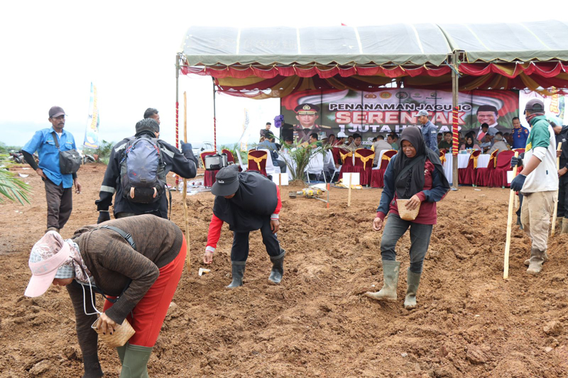 D:\2025\Januari 2025\22 Januari 2025\2\2\Polres Tala Laksanakan Penanaman Jagung.jpg