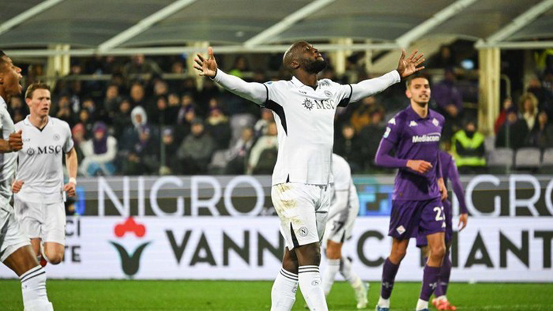 D:\2025\Januari 2025\6 Januari 2025\9\Olahraga Senin\napoli.jpg