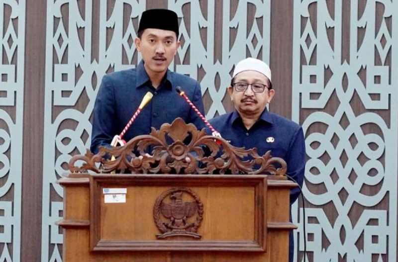 D:\2025\Februari 2025\11 Februari 2025\5\Hal 5\Bupati Banjar Saidi Mansyur dan Wakil Bupati Banjar Said Idrus Al Habsyi.jpg