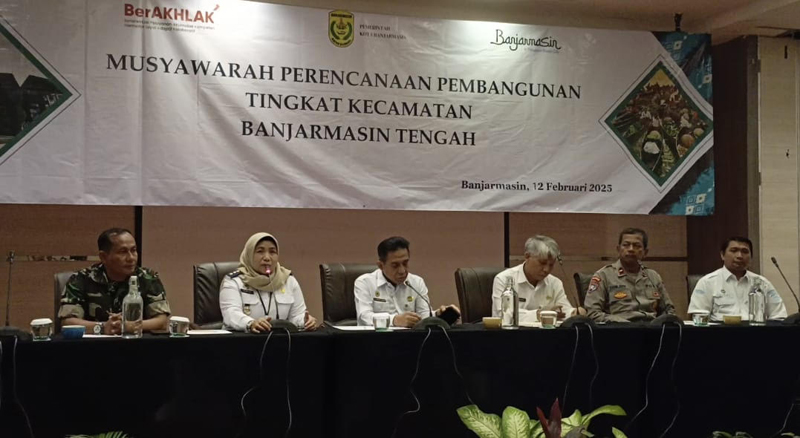 D:\2025\Februari 2025\113 Februari 2025\5\Hal 5\Musrenvang kecamatan Banjarmasin Tengah dihadiri Wawali Banjarmasin Arifin Noor.jpg