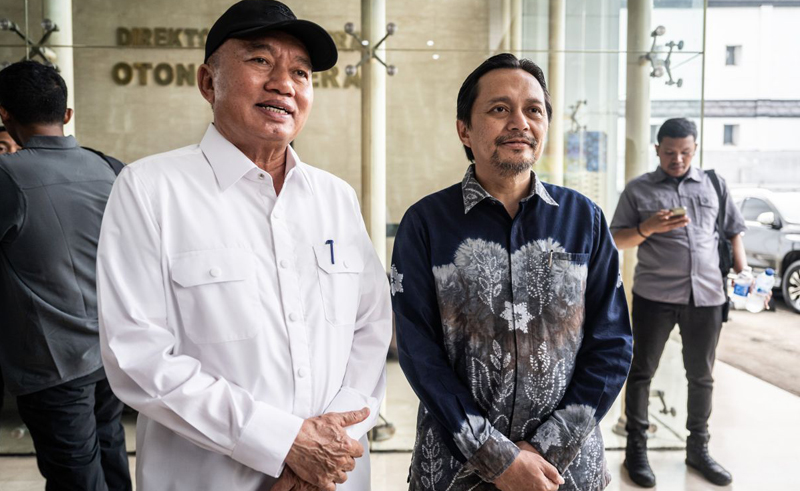 D:\2025\Februari 2025\18 Februari 2025\5\Gubernur dan Wakil Gubernur Kalimantan Selatan terpilih Muhidin (kiri) dan Hasnuryadi Sulaiman.jpg