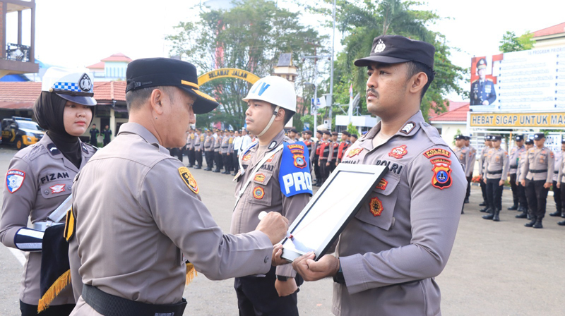 D:\2025\Februari 2025\4 Februari 2025\2\Polres HSU PTDH Ibnu Athailah.jpg