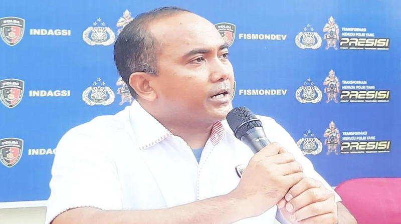 D:\2025\Maret 2025\14 Maret 2025\2\2\New Folder\Ricky Boy Jabat Kapolres Tanah Laut.jpg