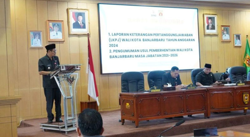 D:\2025\Maret 2025\14 Maret 2025\5\hal 5\Wakil Wali Kota Banjarbaru Wartono menyampaikan pengunduran diri.jpg
