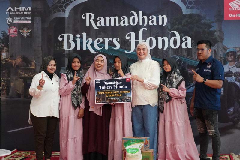 D:\2025\Maret 2025\18 maret 2025\5\hal 5\Wakil Wali Kota Banjarmasin Hj Ananda dan Lidya Maya Sari,.JPG