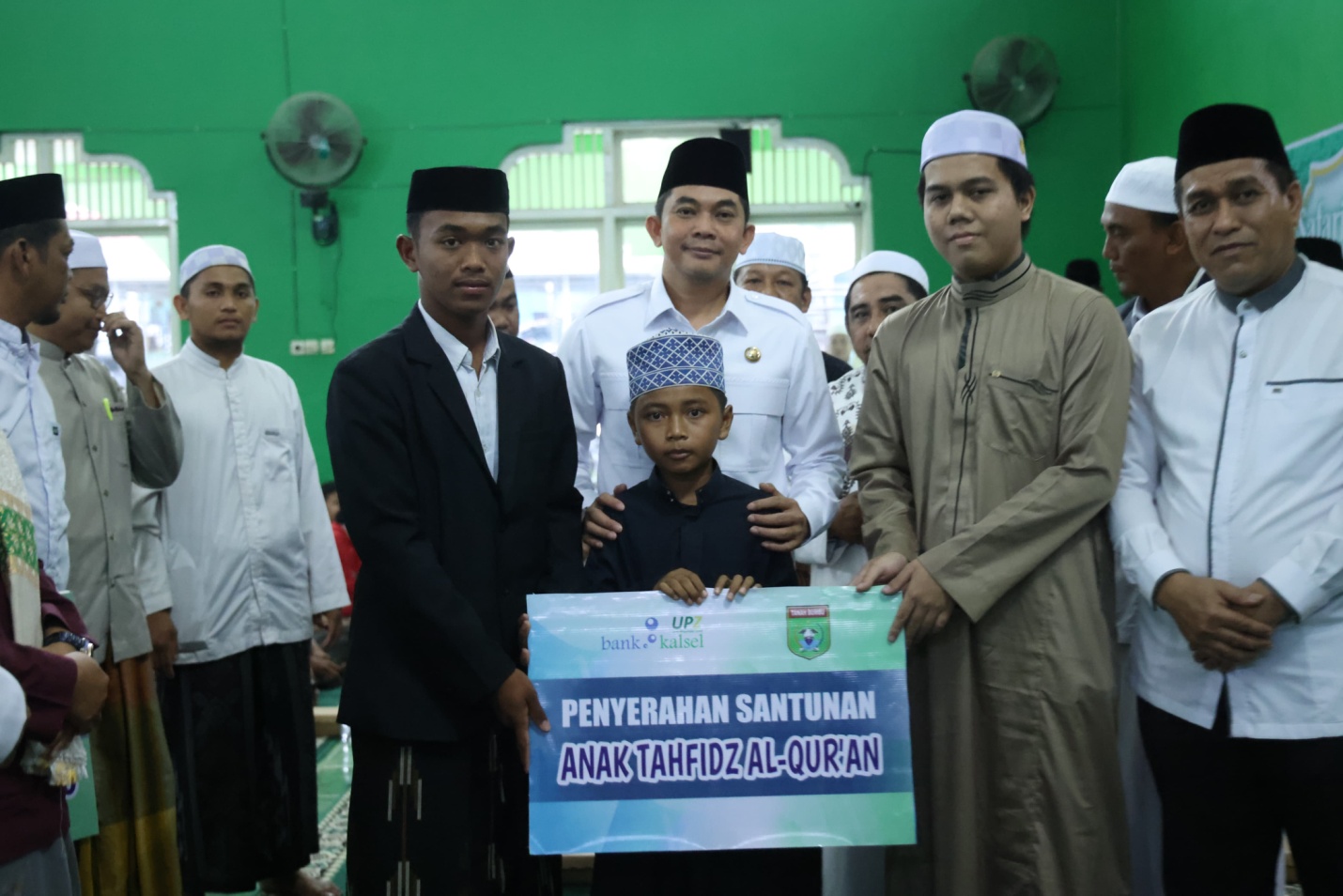 D:\2025\Maret 2025\25 Maret 2025\3\halaman 03 dan 10 edisi selasa 25 maret 2025\tanah bumbu\--foto 01.jpg