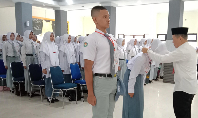 D:\2025\April 2025\10 April 2025\5\hal 5\Kebangpol Gelar Seleksi Paskibra.jpg
