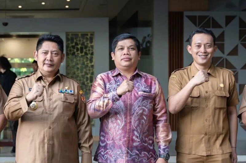 D:\2025\April 2025\16 April 2025\2\Yajid Apresiasi Upaya Bupati Selesaikan Jalan Lingkar.jpg