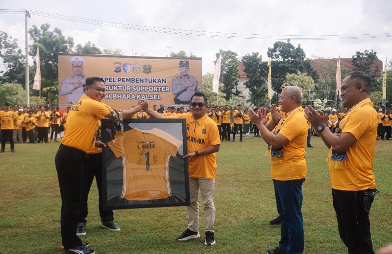 D:\2025\Mei 2025\19 Mei 2025\6\berita dan foto kontrak pemprov kalsel untuk halaman 6, terbit Senin tanggal 19 Mei 2025\2.jpg