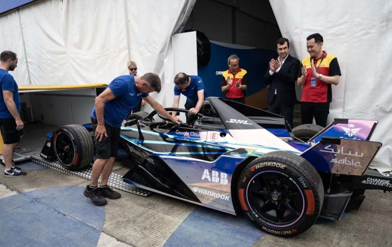 D:\2025\Juni 2025\20 juni 2025\9\Olahraga Jumat\bos.jpg