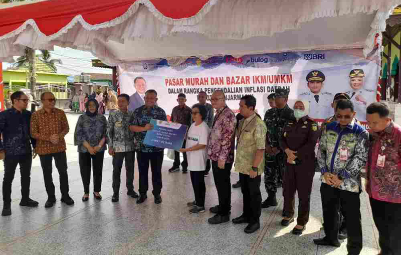 D:\2025\Juni 2025\24 Juni 2025\7\7\hal 7 - advetorial bank kalsel.jpg