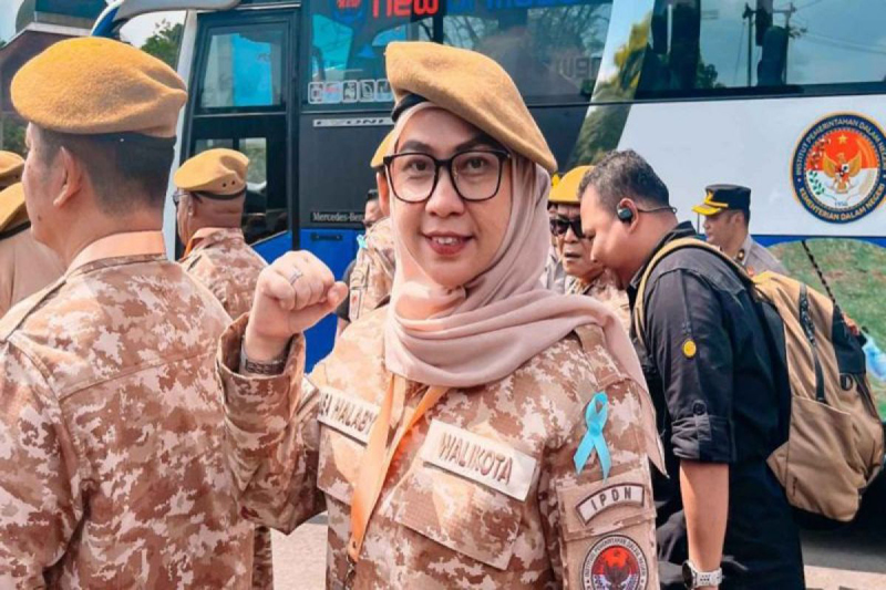 D:\2025\Juni 2025\26 Juni 2025\5\hal 5\Wali Kota Banjarbaru Erna Lisa Halaby saat berada di Kemendagri.jpg