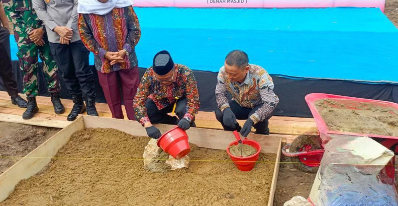 D:\2025\Juni 2025\5 Juni 2025\12\New Folder\foto Ktk Tabalong.jpg