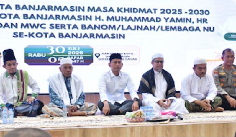 D:\2025\Agustus 2025\1 Agustus 2025\5\hal 5\Wali Kota Banjarmasin H Muhammad Yamin HR saat menghadiri Halal Bihalal PCNU Kota.jpg