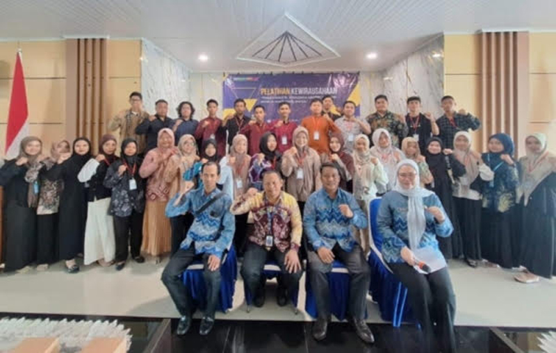 D:\2025\Juli 2025\16 Juli 2025\5\hal 5\Para peserta Pelatihan Kewirausahaan Muda Pemula.jpg