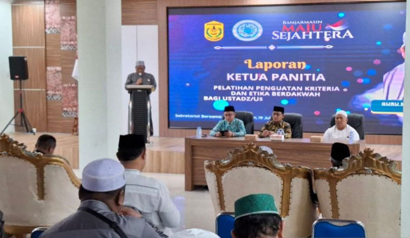 D:\2025\Juli 2025\21 Juli 2025\5\hal 5\MUI Kota Banjarmasin menggelar pelatihan penguatan.jpg