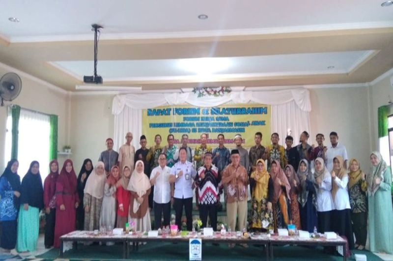 D:\2025\Juli 2025\28 Juli 2025\5\hal 5\Forum Lembaga Kesejahteraan Sosial Anak.jpg