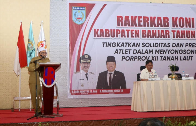 D:\2025\Juli 2025\31 Juli 2025\5\hal 5\Wakil Bupati Banjar Habib Idrus Al Habsyi memberikan sambutan.jpg