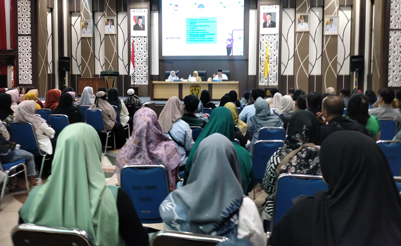 D:\2025\Juli 2025\9 Juli 2025\5\hal 5\Ratusan IKM dan pengelola Rumah Makan.jpg