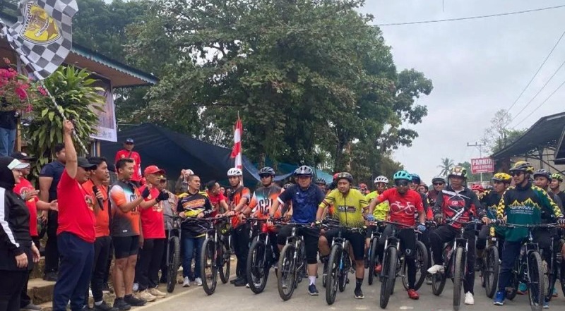 D:\2025\Agustus 2025\25 Agustus 2025\2\22\New Folder\Gowes HST Menyala, Ajang Promosi Pariwisata.jpg
