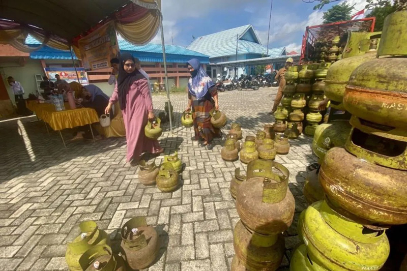 D:\2025\Agustus 2025\5 Agustus 2025\2\2\Disdag Tapin Gelar Operasi Pasar.jpg