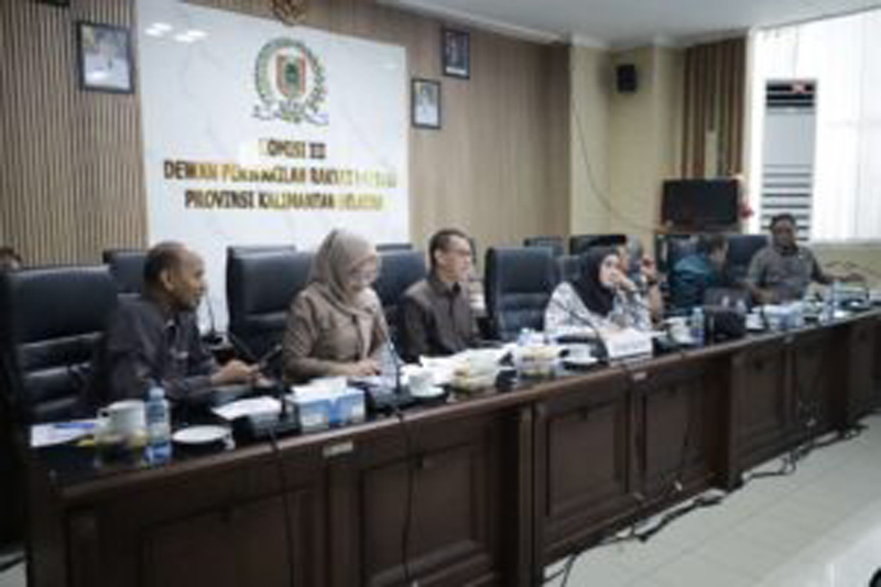 D:\2025\Agustus 2025\8 Agustus 2025\2\22\New Folder\Komisi III Dorong Percepatan Jalan Poros.jpg